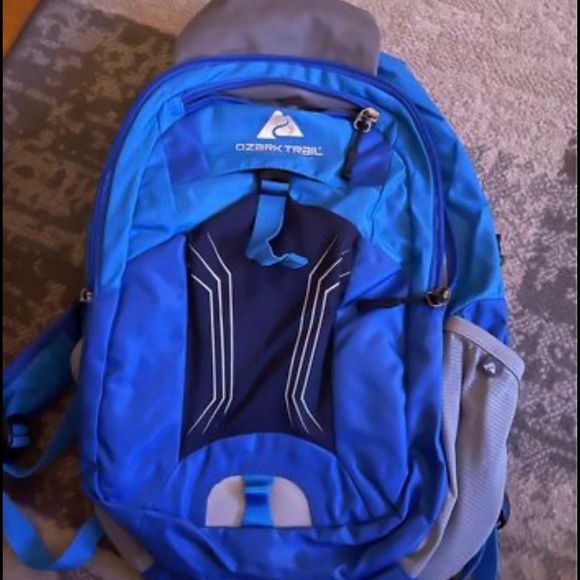 Ozark backpack - Picture 1 of 1